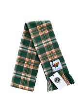 Cargar imagen en el visor de la galería, Official NHL-Licenced 100% Lambswool Tartan Scarf (29 Teams)
