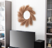 Load image into Gallery viewer, Faux Pampas Wreath (2 Colours)
