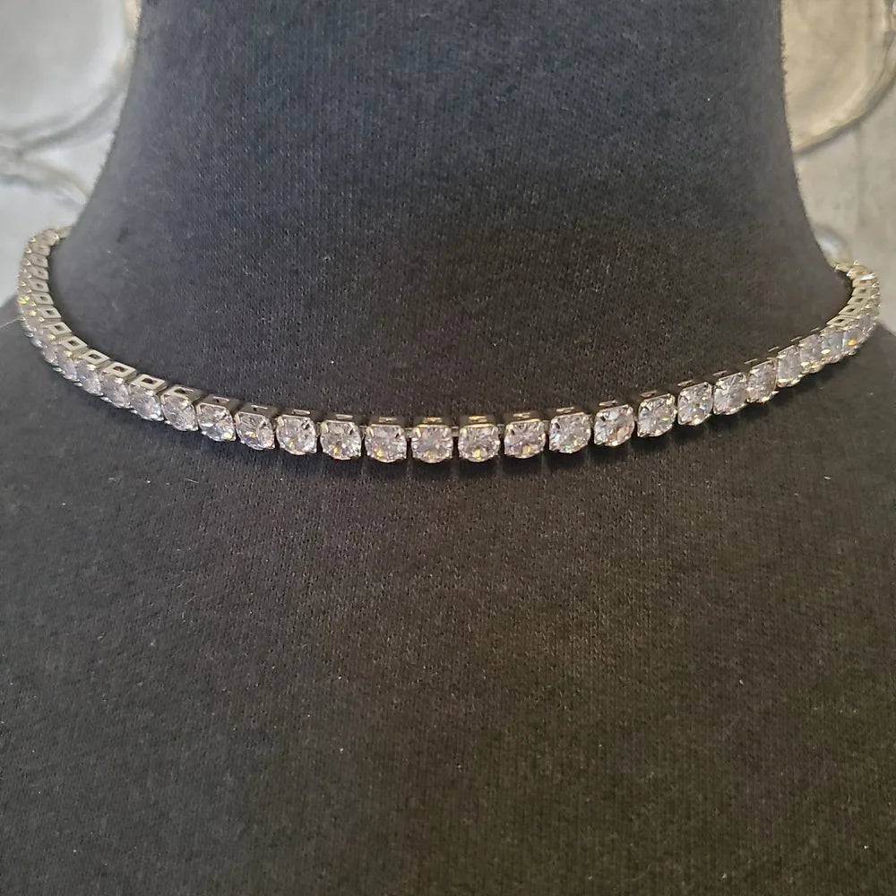 Single Strand Rhinestone Necklace