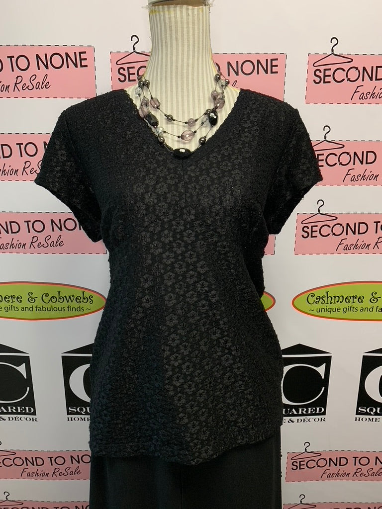 Black Lace Top (Size XL)