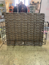 Load image into Gallery viewer, Wire Wall Hanging Basket
