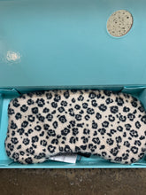 Load image into Gallery viewer, Aromatherapy Sleep Mask (3 Colours)
