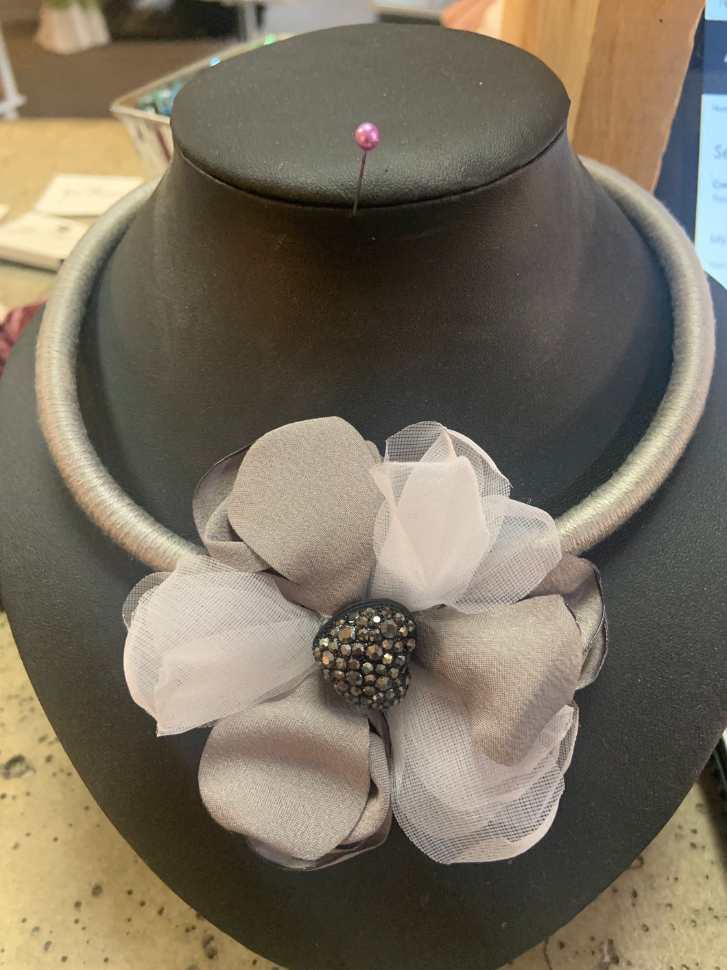 Grey Flower Magnetic Necklace
