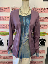 Load image into Gallery viewer, V-Neck Button Cardigan (Size L)
