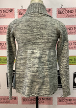 Load image into Gallery viewer, Talula Gray Knit Cardigan (Size M)
