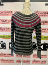 Load image into Gallery viewer, Striped Thin Sweater (Size S)
