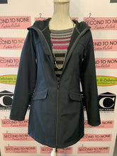 Load image into Gallery viewer, Striped Thin Sweater (Size S)
